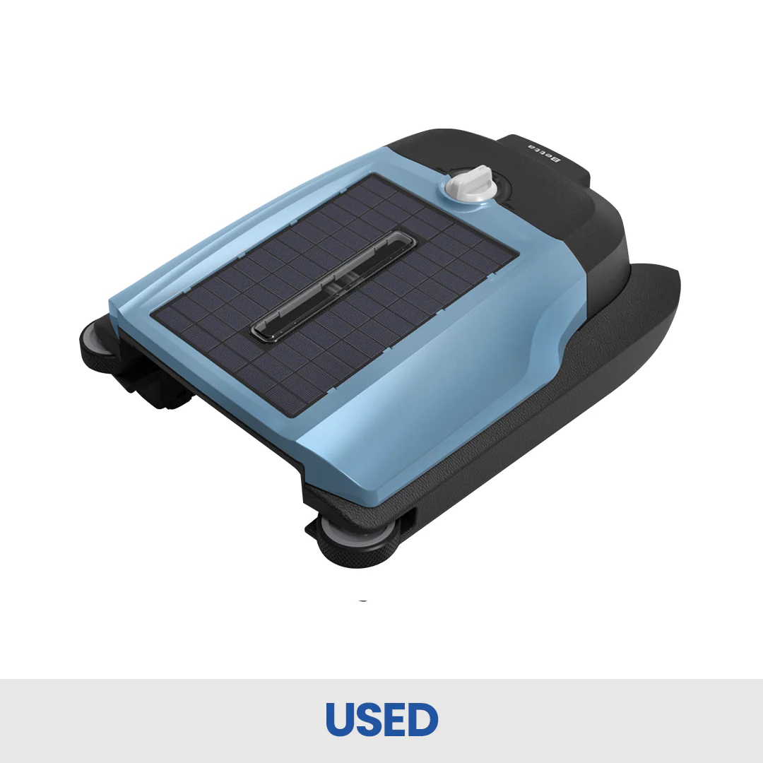 Betta Flex - Solar-Powered Robotic Pool Skimmer (Used)