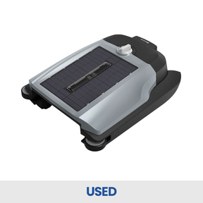 Betta Flex - Solar-Powered Robotic Pool Skimmer (Used)